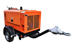 Винтовой компрессор ЗИФ ПВ-3,5/0,7 F на шасси